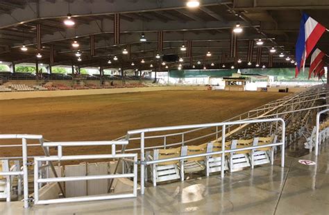 Los angeles equestrian center - Dec 16, 2021 · The Los Angeles Equestrian Center has a huge Equidome that holds 3,500 people and is used for equestrian shows, rodeos, and dressage competitions. The center also has facilities for boarding horses and there are outdoor corrals for practice and competitions. Horses are available to rent to go on group-led trail rides along the riverbed. 